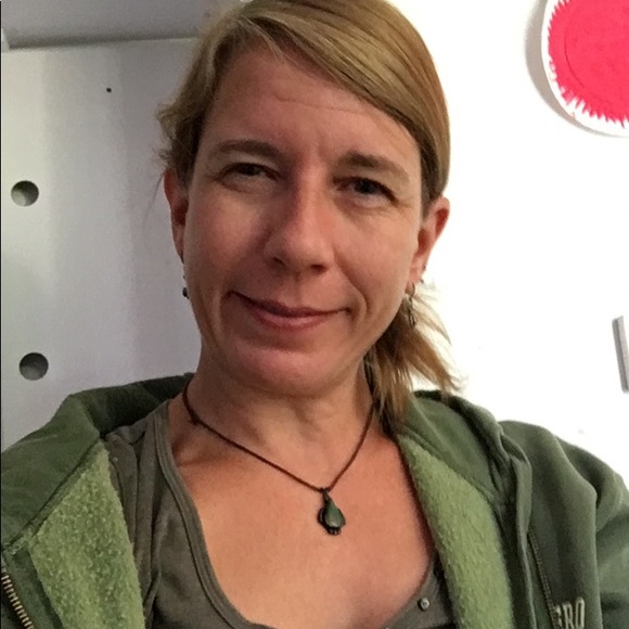 Meet your Posher, Mary - Picture 1 of 1